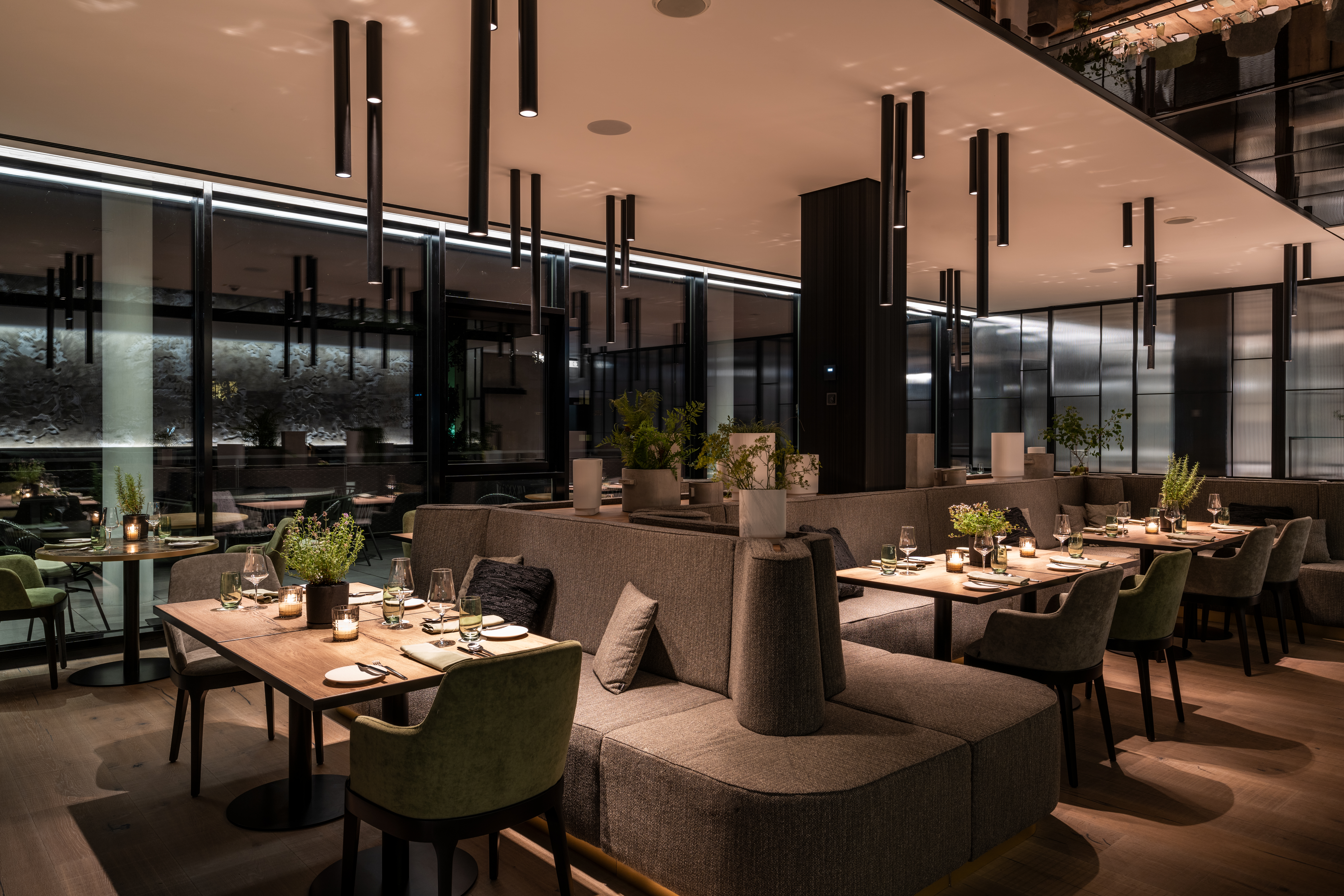 Restaurant Staderer Hospitality Interior Gastronomie Fine Dining Reimann Architecture