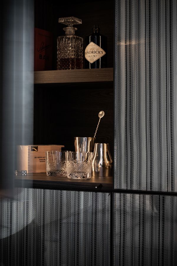 Bar Glass metal mesh luxury reimann architecture interior design